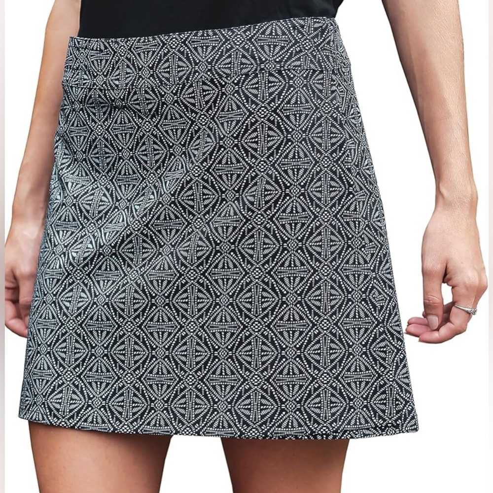 Ripskirt Hawaii Velcro Wrap Skirt Black White Quick Dry Beach Coverup Mini Skirt - Picture 2 of 6